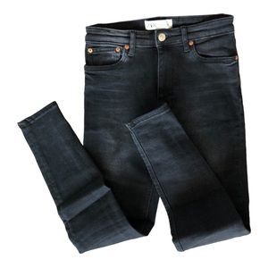 NWOT Zara Black Straight Leg Jeans
